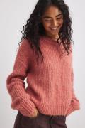 NA-KD Melert strikket genser med rund hals - Pink