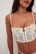 NA-KD Lingerie Balconette-korsett med broderi - Multicolor