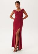 Bubbleroom Occasion Twist Off Shoulder Gown Red XXS