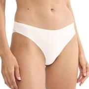 Triumph Truser Body Make-Up Illusion Lace Highleg Tai Offwhite 40 Dame