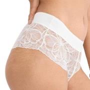 Triumph Truser Body Make-Up Illusion Lace Shorty Offwhite 42 Dame