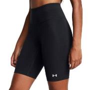 Under Armour Motion Bike Short Svart Small Dame