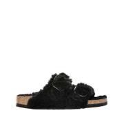 Arizona Big Buckle Shearling Sandaler