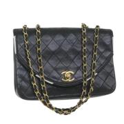 Pre-owned Svart skinn Chanel skulderveske