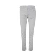 Vanlig Slim Fit DIM Jeans