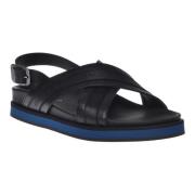 Sandal in black tumbled leather