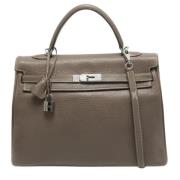 Pre-owned Leather handbags