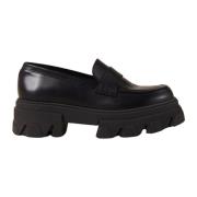 Trailblazer Loafers