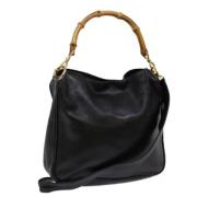 Pre-owned Leather handbags