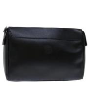 Pre-owned Leather clutches