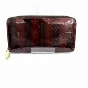 Pre-owned Leather wallets