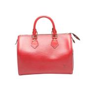 Pre-owned Leather handbags