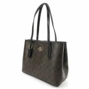 Pre-owned Leather handbags