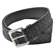 Pre-owned Leather belts