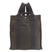 Pre-owned Canvas handbags