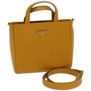 Pre-owned Leather handbags