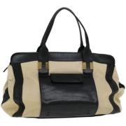 Pre-owned Leather handbags