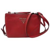 Pre-owned Leather prada-bags