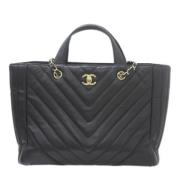 Pre-owned Leather handbags