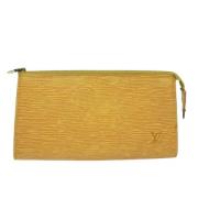 Pre-owned Leather clutches