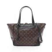 Pre-owned Leather louis-vuitton-bags