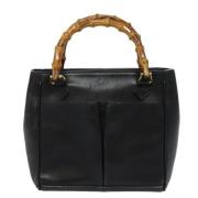 Pre-owned Leather handbags