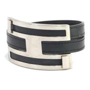 Pre-owned Leather belts