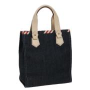 Pre-owned Canvas handbags