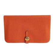 Pre-owned Leather clutches