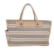 Pre-owned Canvas handbags