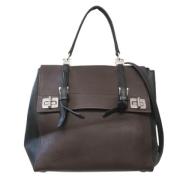 Pre-owned Leather shoulder-bags