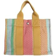 Pre-owned Cotton handbags