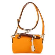 Pre-owned Leather handbags