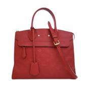 Pre-owned Leather handbags