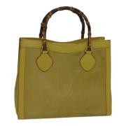 Pre-owned Suede handbags