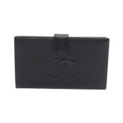 Pre-owned Leather wallets