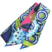 Pre-owned Silk scarves