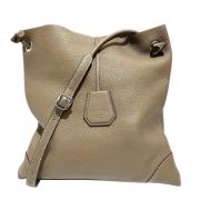 Pre-owned Leather shoulder-bags