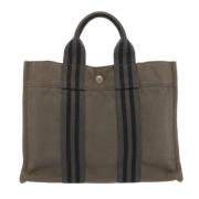 Pre-owned Canvas handbags