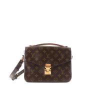 Pre-owned Leather louis-vuitton-bags