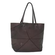 Pre-owned Leather totes