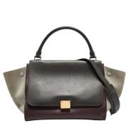 Pre-owned Leather handbags