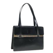 Pre-owned Leather handbags