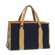 Pre-owned Canvas handbags