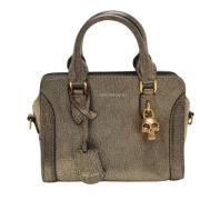 Pre-owned Leather handbags