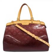 Pre-owned Fabric handbags