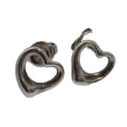 Pre-owned Metal earrings