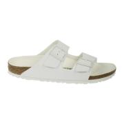 Hvit Nubuck Sandal med Justerbar Lukking