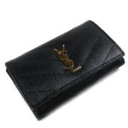 Pre-owned Leather wallets