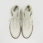 Pre-owned Leather sneakers